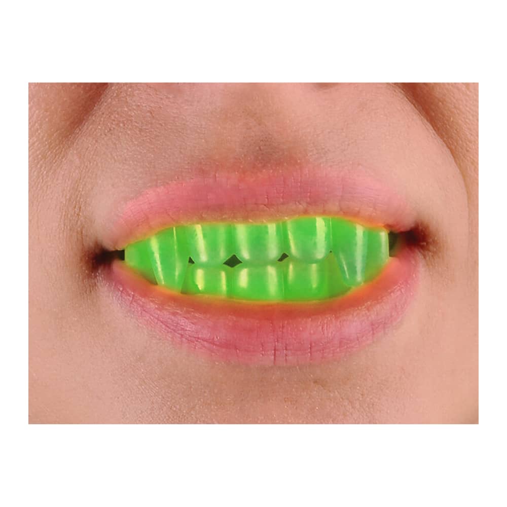 Glow in the Dark Fangs